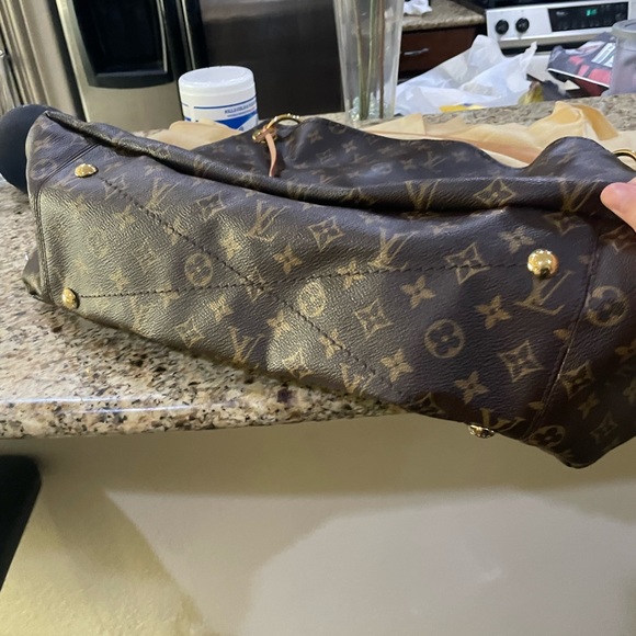 Louis Vuitton Artsy GM - Picture 11 of 16